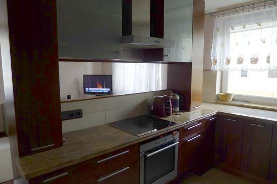 <h2>!!! Atrakcyjne mieszkanie !!!</h2> <h3>Cena: 399.900,00 </h3> <a href='index.cgi?action=11&cmd=VDT_EDIT&idn=881'>Wi�cej...</a>
